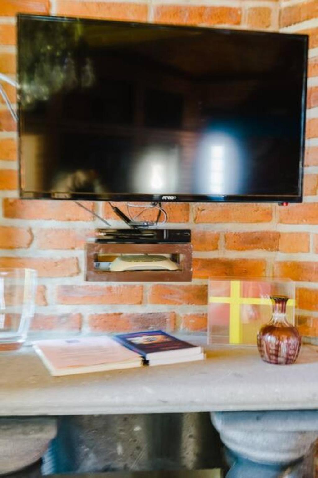 Enjoy Ac In The Queen'S Suite At Inn Ajijic Luaran gambar
